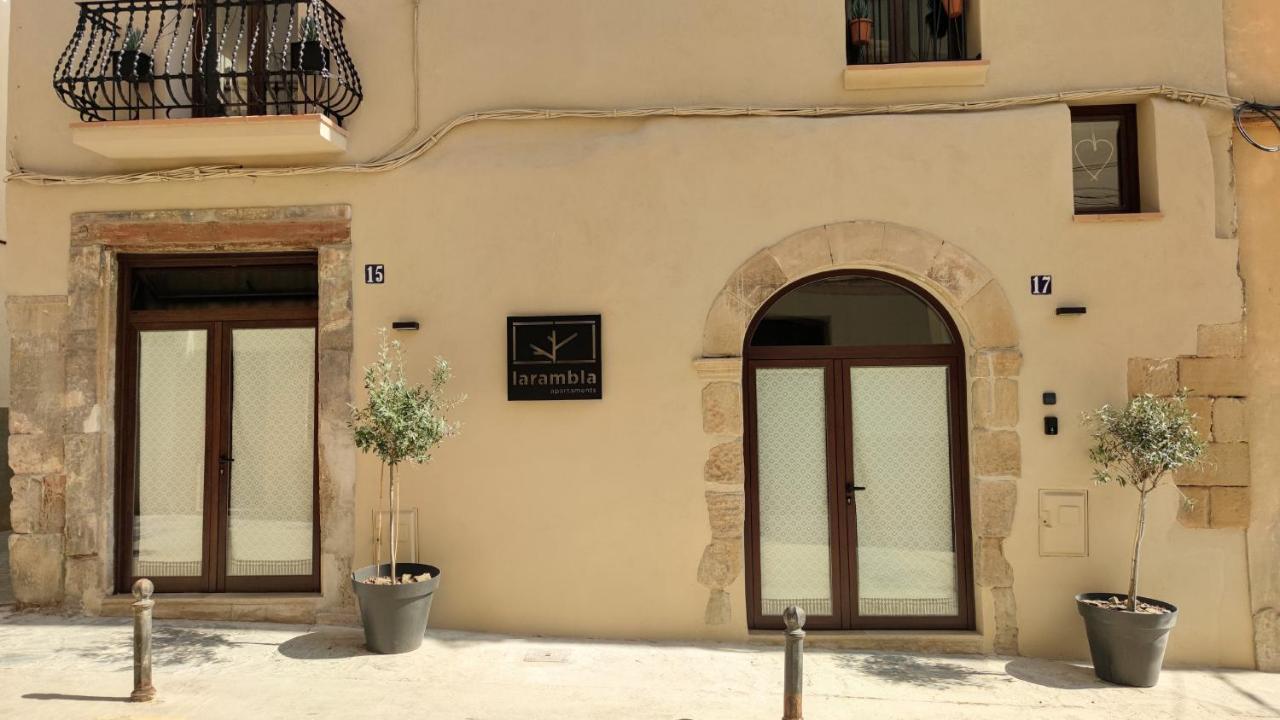 Apartaments La Rambla - La Pelu - 2 Persones Корнуделья Экстерьер фото